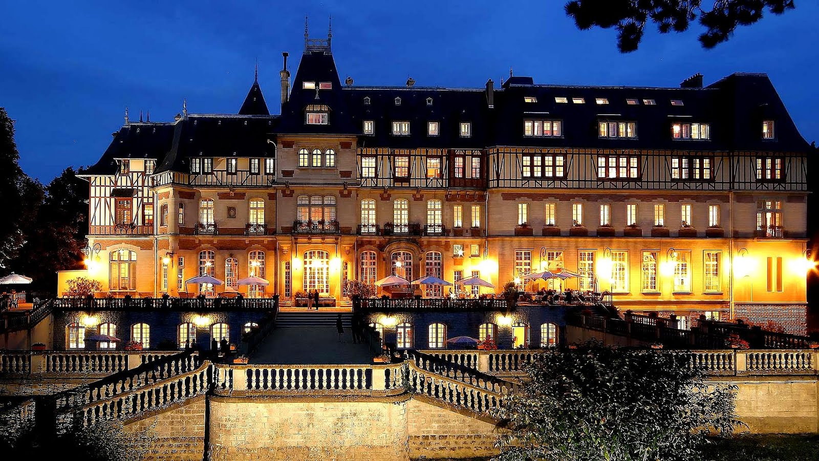 Paris Hotels Near Charles De Gaulle Airport Trip to Airport