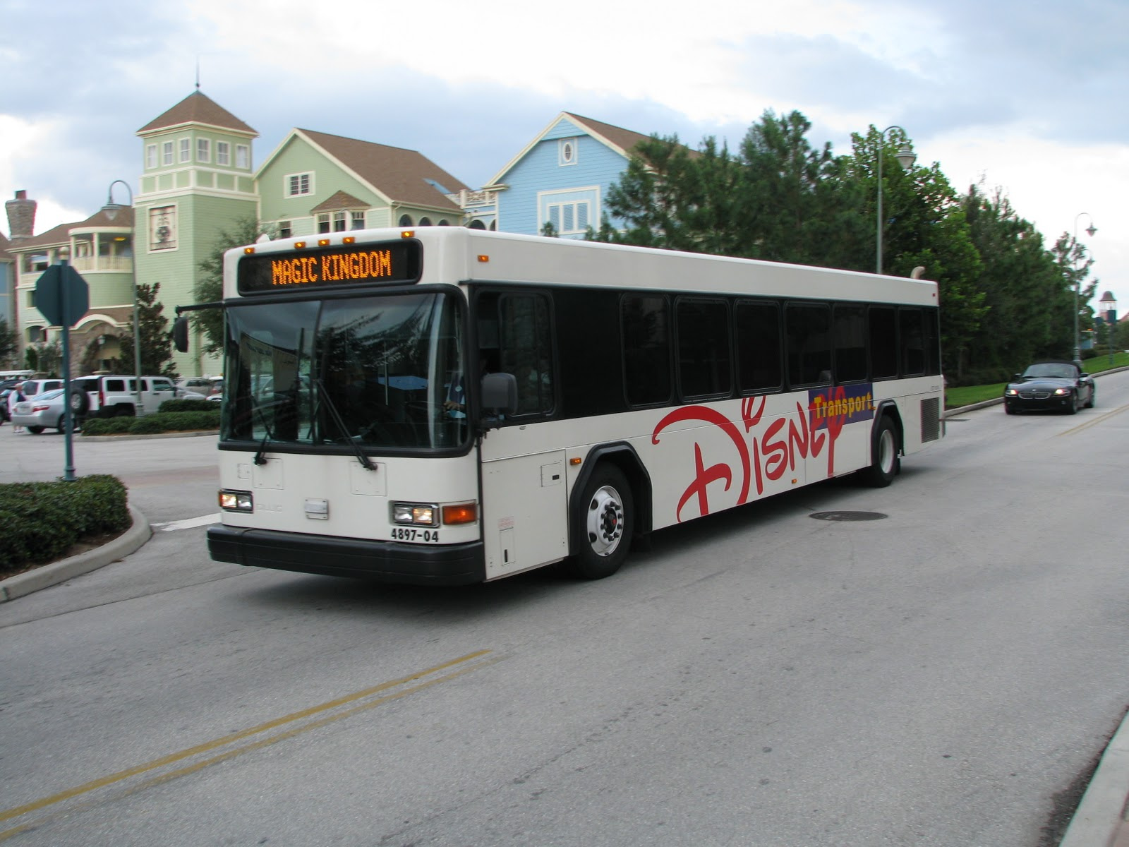 How Premium Transportation Works at Walt Disney World — Save at Walt